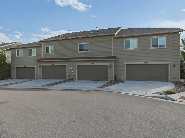 2093 Birmingham Loop — Photo 32