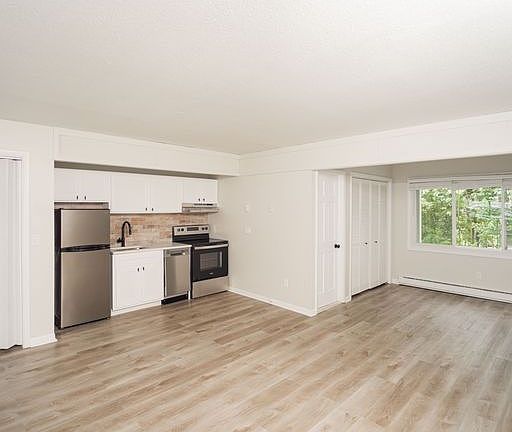 Studio Kitchen