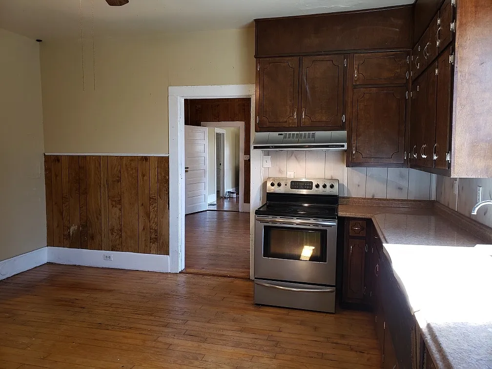 1 Birch St — Photo 2