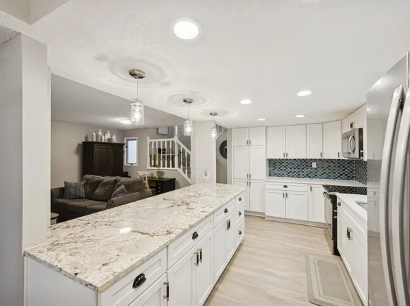 7258 218th St N, Forest Lake, MN 55025