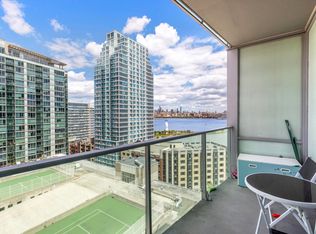 20 Newport Pkwy APT 1812, Jersey City, NJ