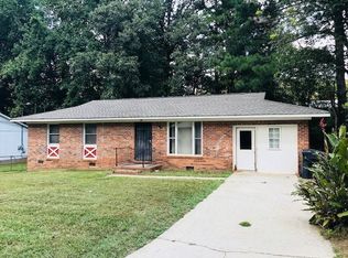 13 Westgate Park Dr, Newnan, GA 30263