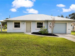 4601 Santiago Ln, Bonita Springs, FL 34134