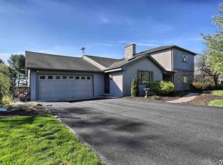 1709 Mitchell Rd, Harrisburg, PA 17110