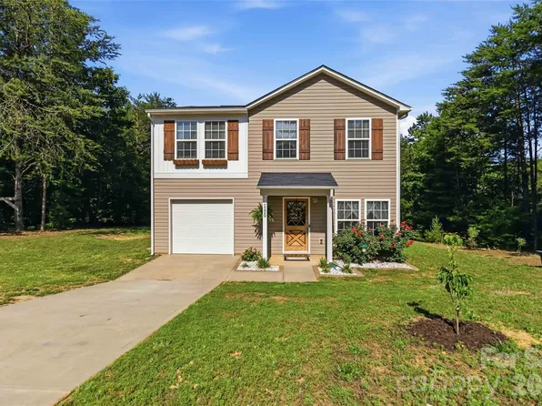 2220 Pinnacle View Dr, Kings Mountain, NC 28086