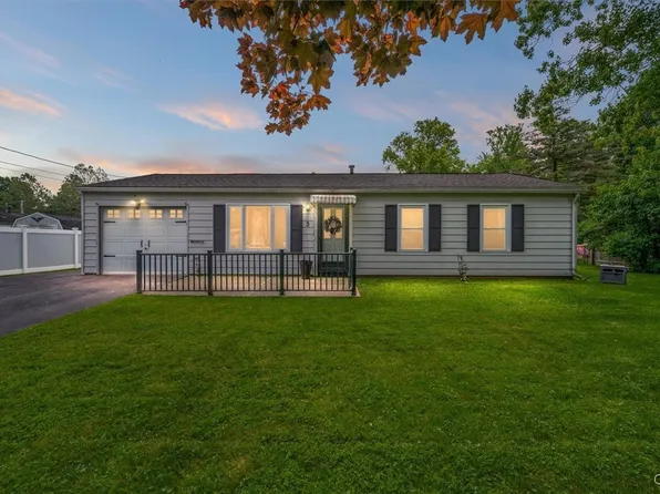 3 Tindall Mnr, Clinton, NY 13323