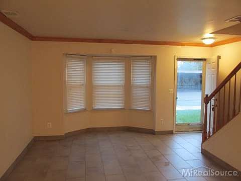 4th image of 38619 Wellington Dr