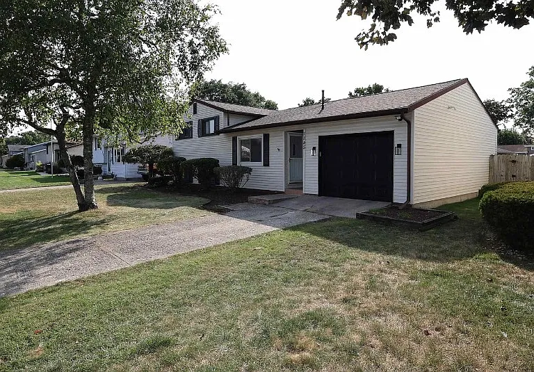 1845 Hass Dr — Photo 14