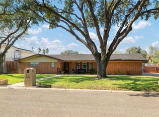 1222 S Bluebonnet St, Pharr, TX 78577