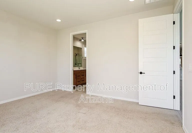 17568 W Missouri Ave — Photo 17