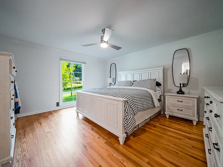 6616 Valley Dr — Photo 20