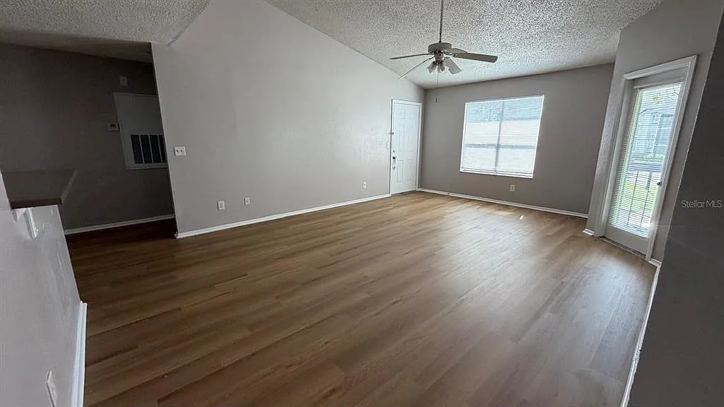 2 bed, 2.0 bath, 1130 sqft, $1,500 — Photo 3