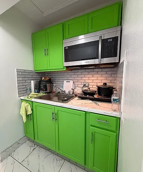 1413 Sarasota Dr — Photo 6