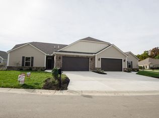 1421 Bourdeaux Way, Centerville, OH 45458