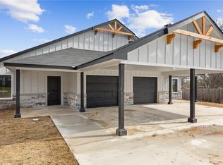 919 N Wall St, Belton, TX 76513
