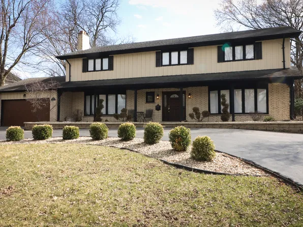 2702 W 1st Private Rd, Flossmoor, IL 60422