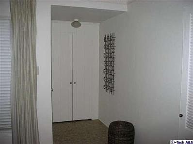 5th image of 3890 Hepburn Ave