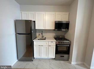 604 S Washington Sq APT 1701, Philadelphia, PA 19106