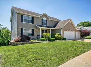 36 Hickory Ct, Arnold, MO 63010