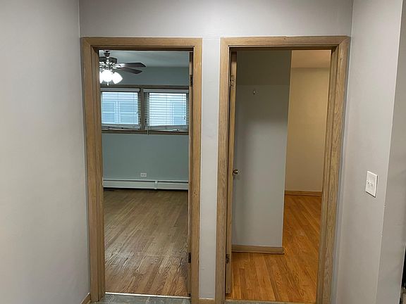 5th image of 7522 W Bryn Mawr Ave #1W