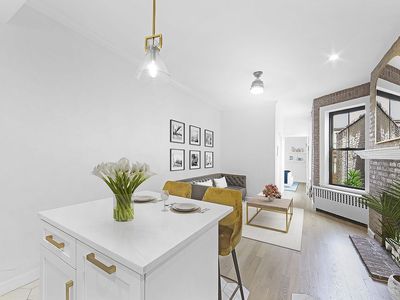 221 W 21st St APT 4B, Manhattan, NY, 10011