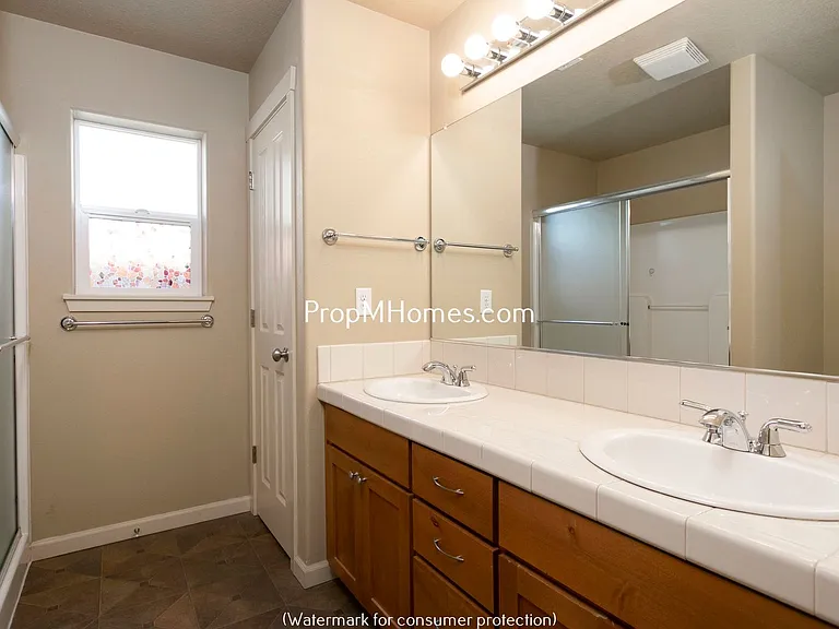 17265 Padova Ct — Photo 8