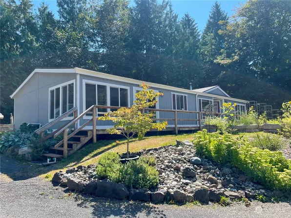 2090 Anderson Lake Road, Chimacum, WA 98324