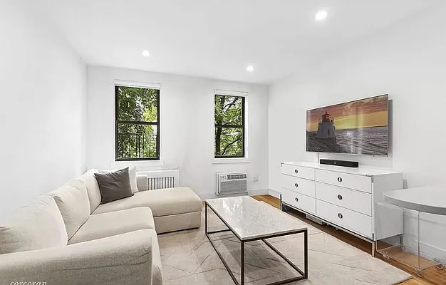 Rented by Compass | media 8