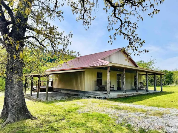 950 Cool Water Retreat, Mountain View, AR 72560