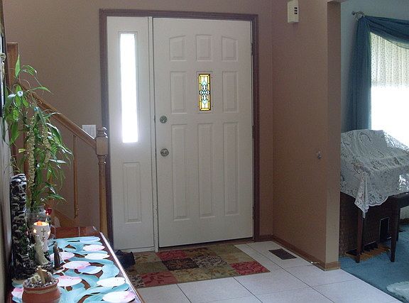 2nd image of 706 Berkshire Ct