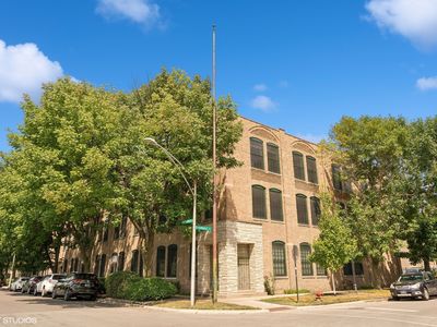 5235 N Ravenswood Ave APT 4, Chicago, IL, 60640