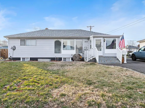 1919 Everest Ave, Richland, WA 99354