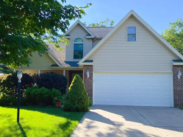 105 Clemson Ct, State College, PA 16803