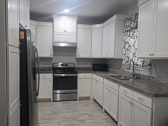 2nd image of 4620 Espinosa Ln