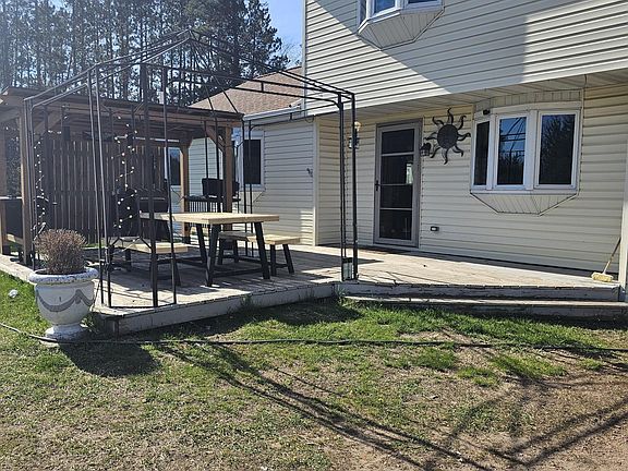 4th image of 4908 Old 8 Rd