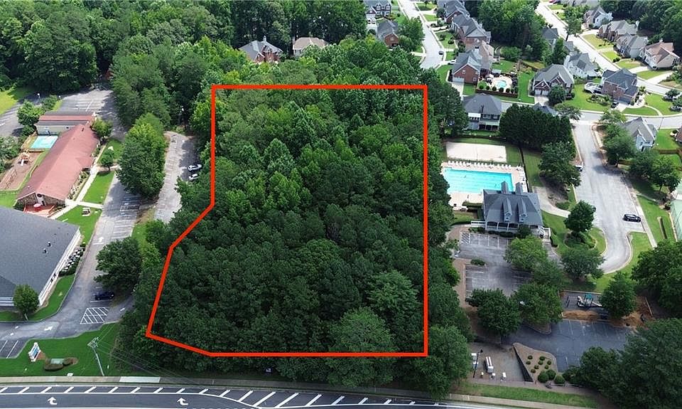 1st image of 1365 Old Peachtree Rd NW