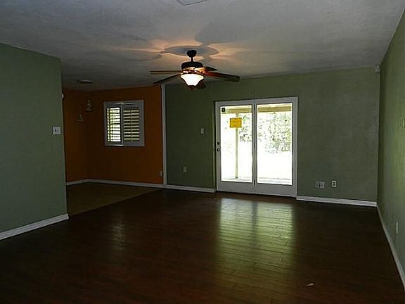 3rd image of 309 NE Todd St