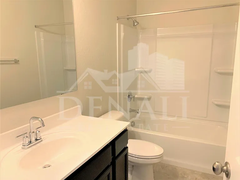 36837 W Mediterranean Way — Photo 11