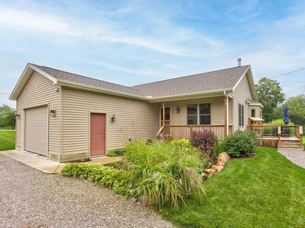 4179 W Coldwater Rd, Flint, MI 48504