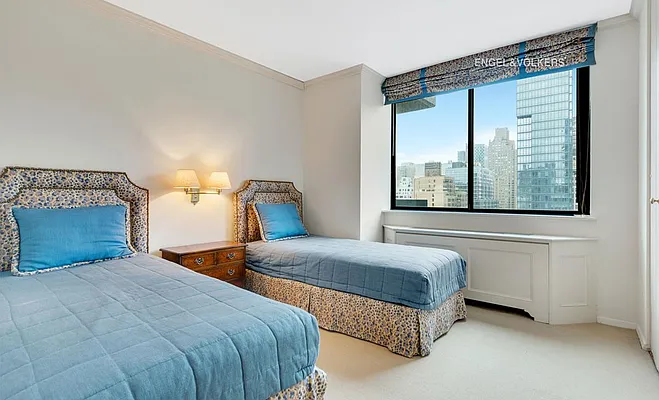 Rented by Engel & Völkers New York City | media 4