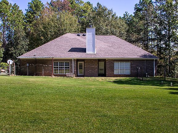 Back of House-Fenced Yard