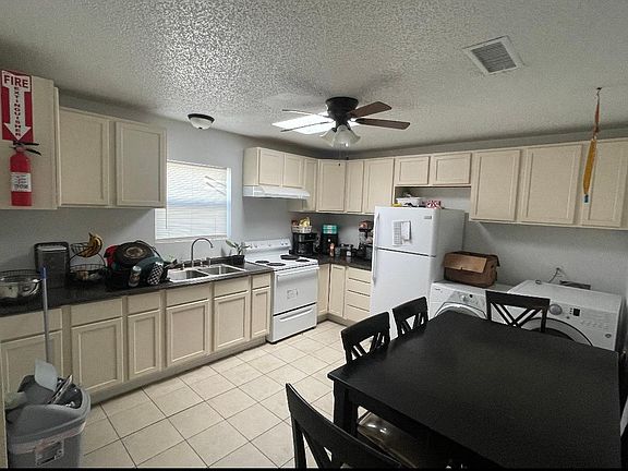 4th image of 502 N 10th St #A