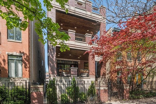 1st image of 1870 N Sheffield Ave #3