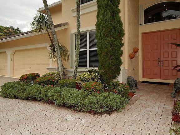 2nd image of 7186 NW 67th Way