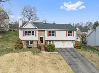 3833 Belmont Ct, Roanoke, VA 24012