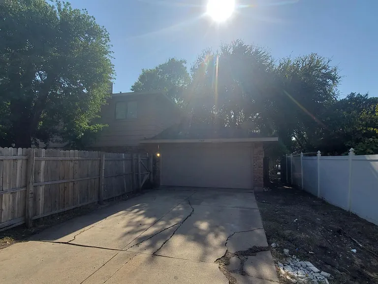 3309 Courtland Pl — Photo 9