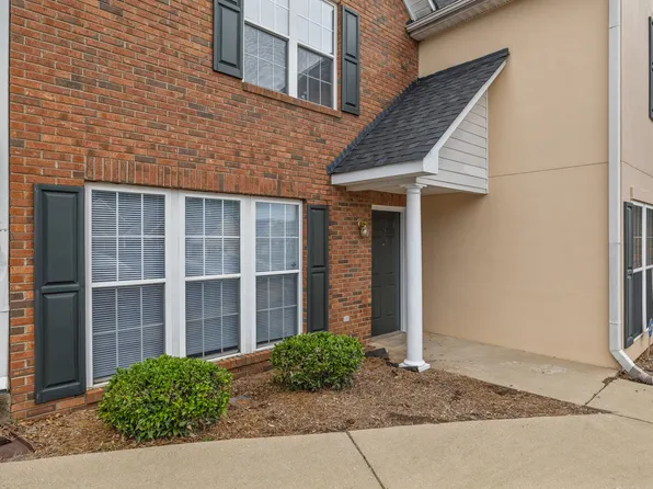 17 Whitfield Way, Greer, SC 29651
