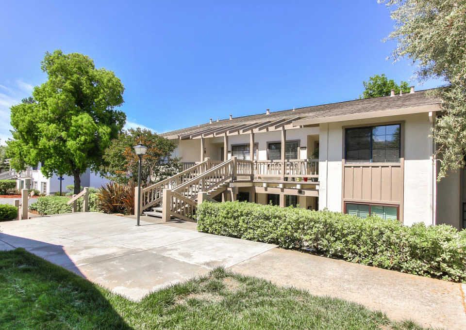 1st image of 5096 Cribari Pl