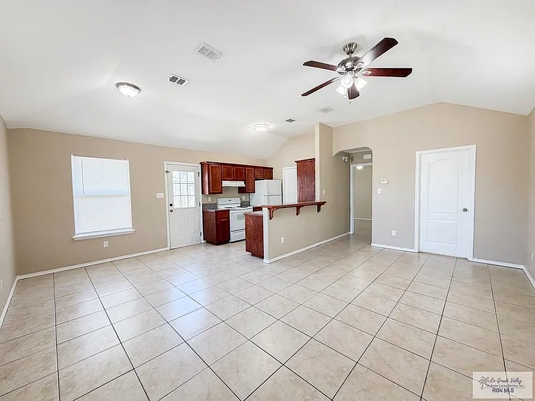 3402 S Arroyo Park Ln #3 — Photo 3