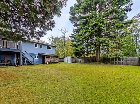 12513 91st Ave, Surrey, BC V3V 6B4